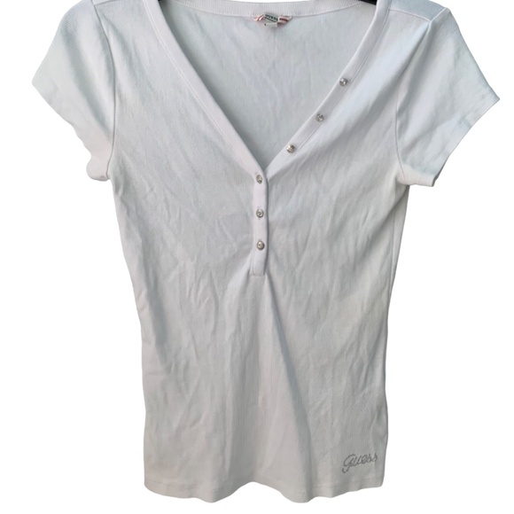 Guess Ribbed  V Neck T Shirt with Rhinestone Buttons M - Picture 1 of 6